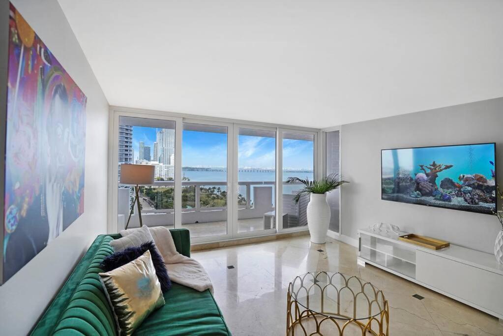 The Gypsy - Water & Park Views, Totally Renovated Apartamento Miami